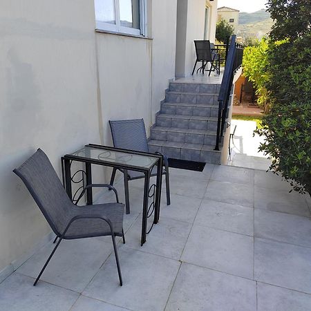 Manos Apartments Kolymbari Buitenkant foto