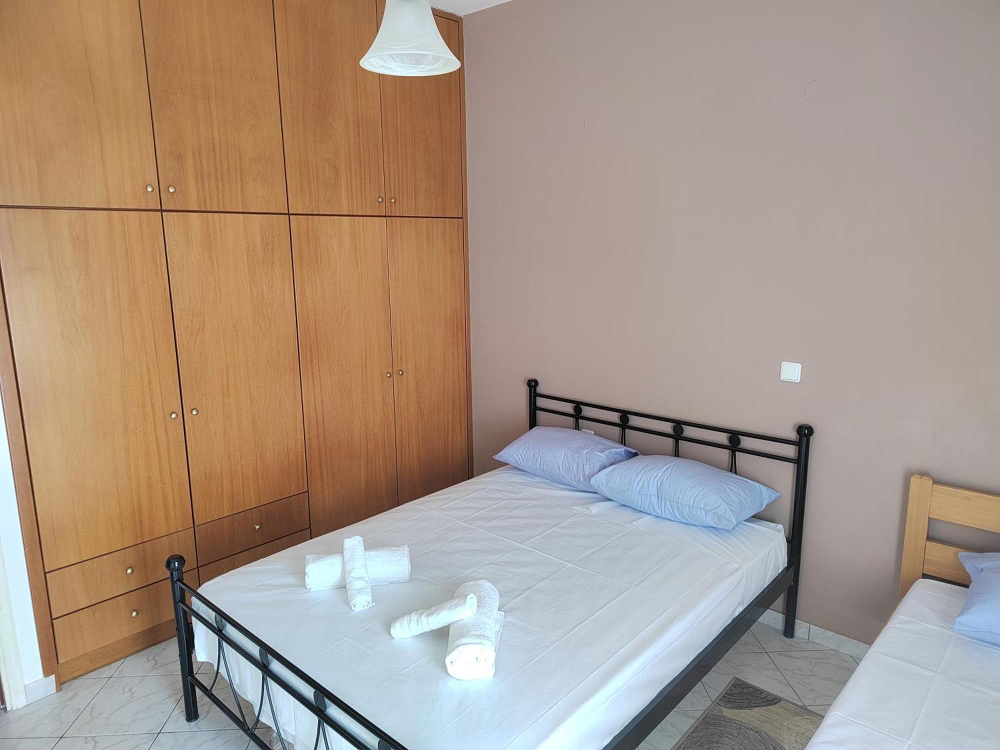 Manos Apartments Kolymbari Buitenkant foto