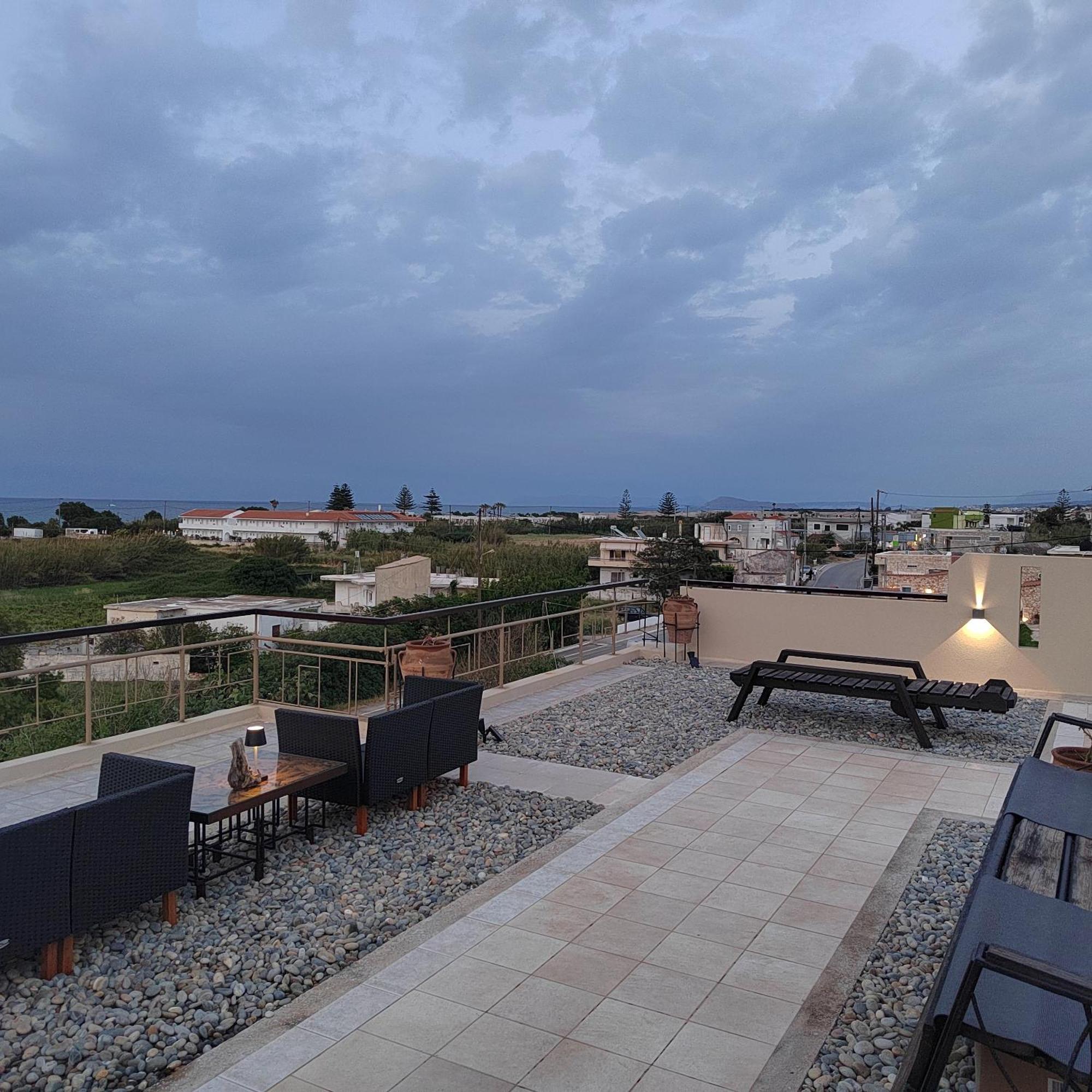 Manos Apartments Kolymbari Buitenkant foto